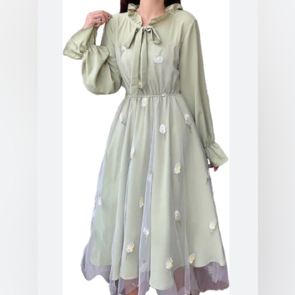 Vintage look green,floral,party dress size medium